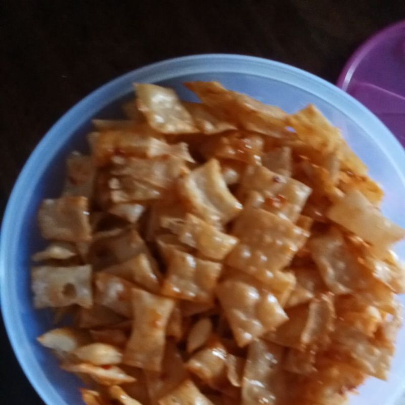 

kentang Mustofa kulit pangsit,pedas manis,kriyuk 200 gram