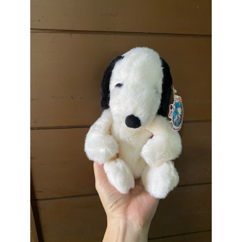 boneka snoopy bulu isi bulir