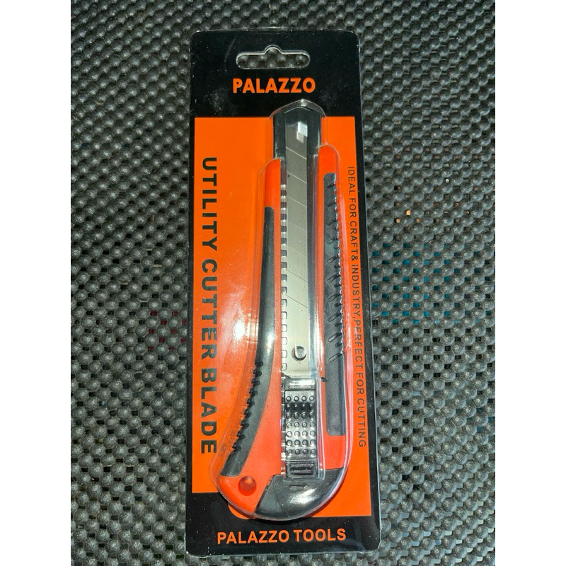 

pisau cutter stainless tebal putar dan lock