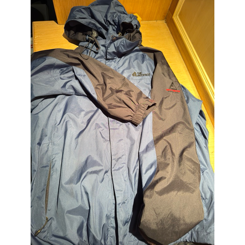 Jaket Outdoor The Red Face Gorpcore Goretex Original 100%