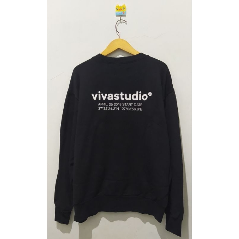 crewneck sweater vivastudio Size XL 100%ORI hitam pekat mantab