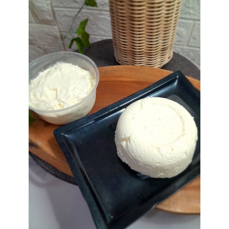 

Bikin Sehat Artisan 100% Home Made Grass Fed Cow Butter Tanpa pengawet dan bahan tambahan apapun 250 gr