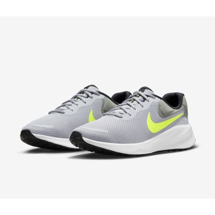 Sepatu Nike Revolution 7 Grey