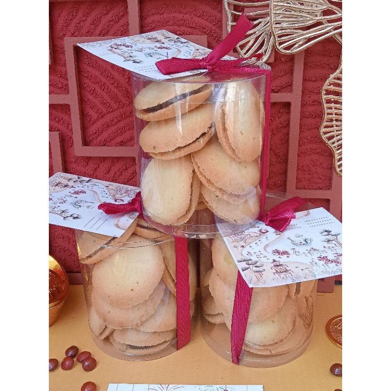 

Dark chocolate milano cookies