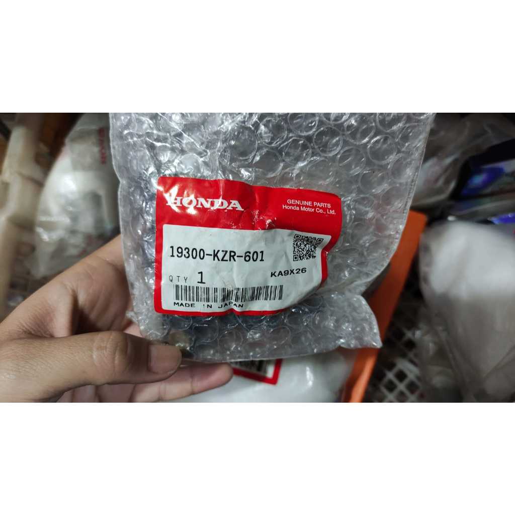 Thermostat Assy Vario 125 FI / 19300-KZR-601 ORIGINAL AHM