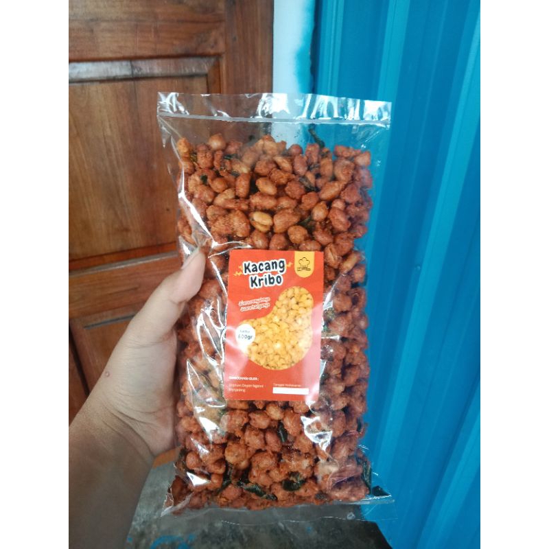 

kacang kribo/kacang disco pedas manis gurih