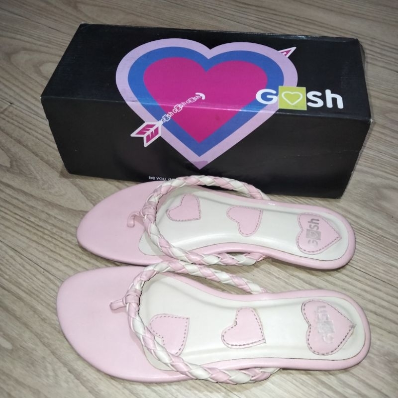 sandal gosh wanita size 39