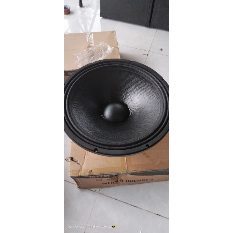 spiker rcf 18p300 coil 4inch spiker RCF 18P300 woofer