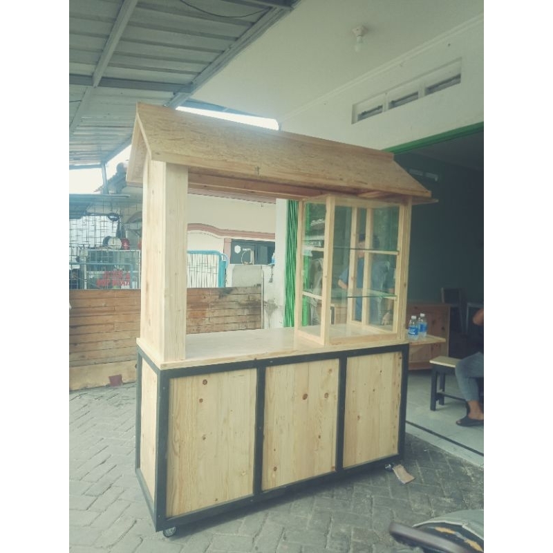 gerobak kayu jati Belanda / gerobak jualan / booth kayu jati Belanda