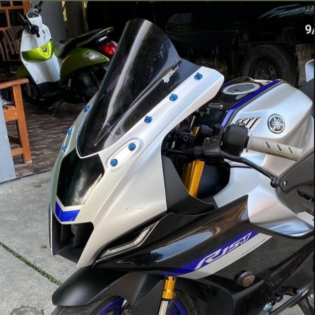 VISOR R15V4 SMOKE VISOR R15 WINDSHIELD R15 VISOR R154 NEW whindshield yamaha R15 V4 Visor Yamaha R15