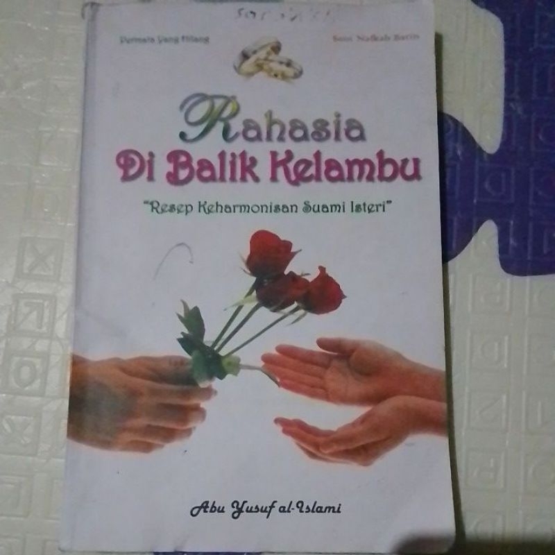 Buku Rahasia Di Balik Kelambu (Buku Jadul Original)