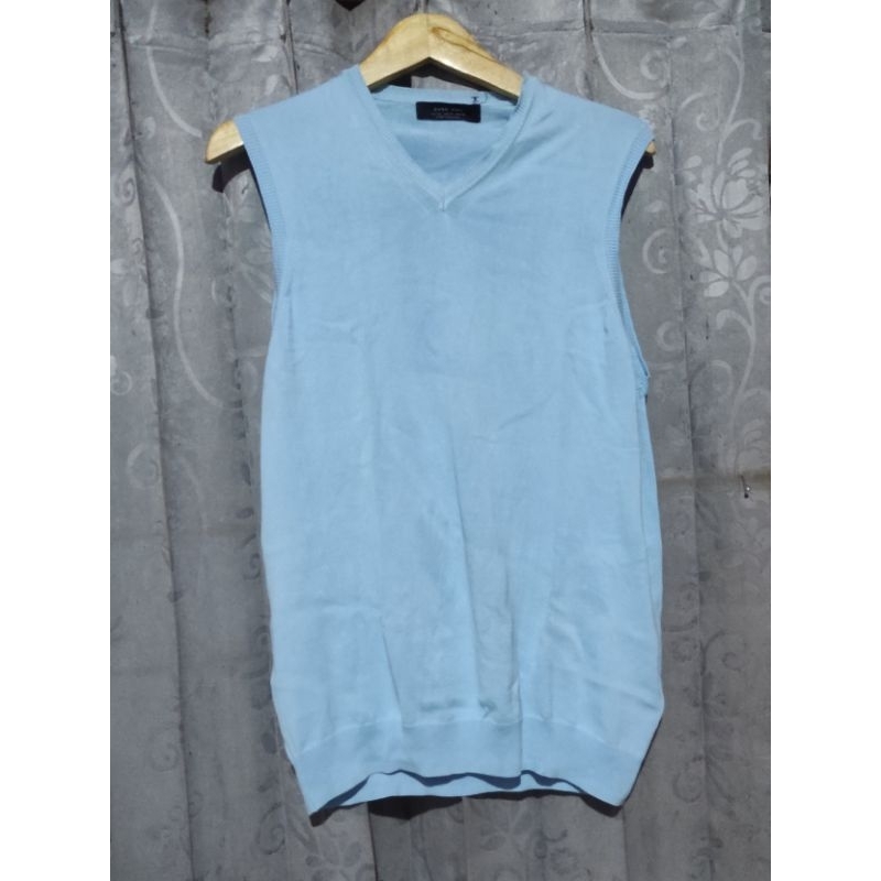 VEST ZARA MAN BABY BLUE