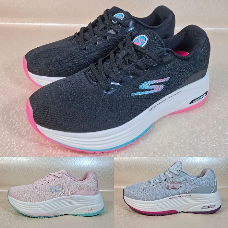 Sepatu Wanita/Skechers Gowalk Distance/Sepatu Skechers Wanita/Skechers Wanita/Sneaker Wanita