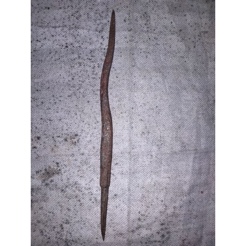 jimatan cacing kanil Luk 3 besi temuan darat