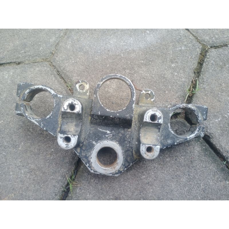 T segitiga atas scorpio 5BP original lepasan