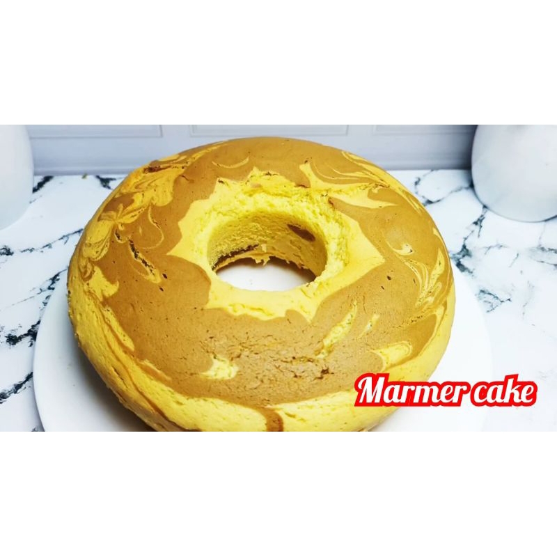 

Bolu marmer cake FRESH FROM THE OVEN
