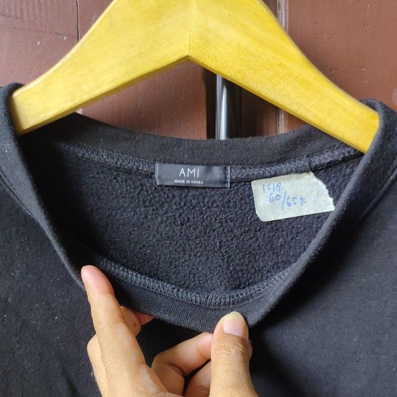 crewneck ami boxy semi crop katun flece tebal 146/60