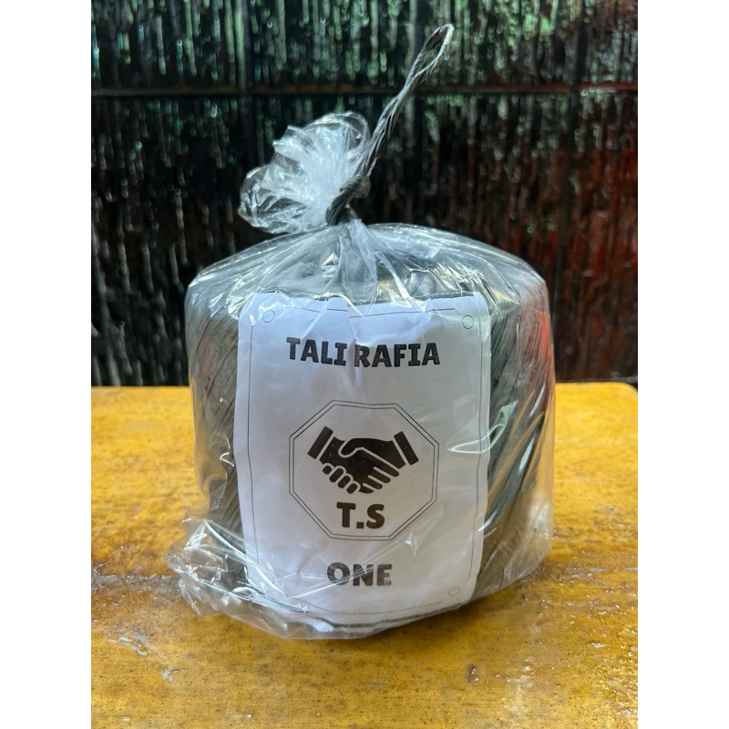 

Tali Rafia Hitam T.S One (Super Quality) 1Kg