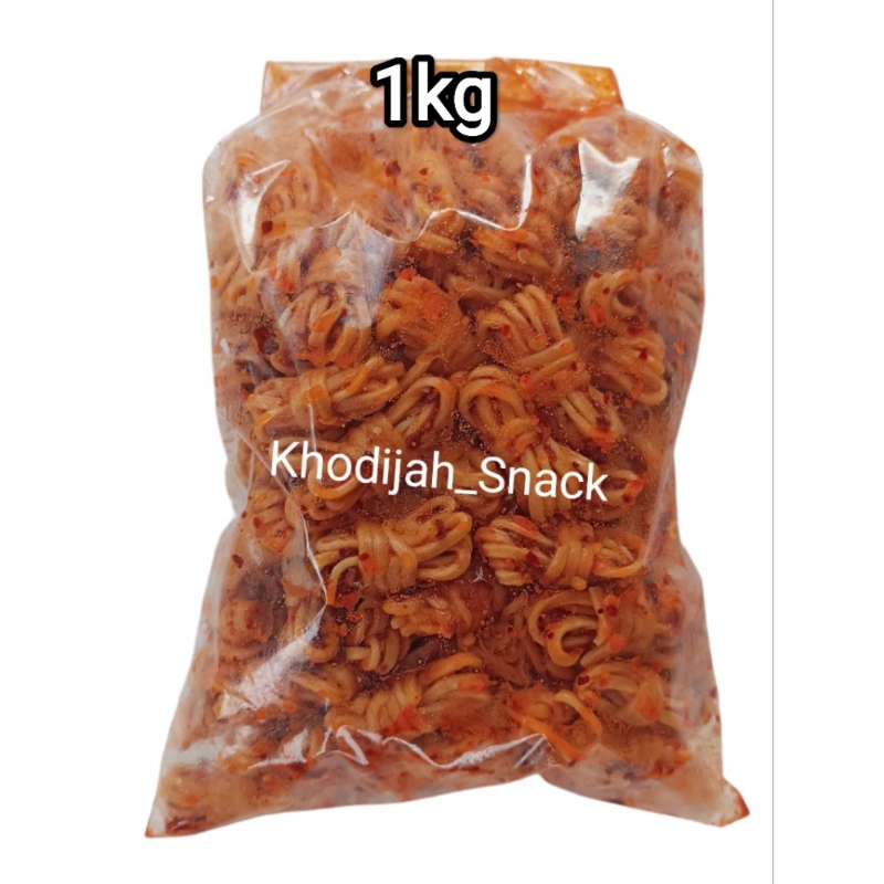 

Seblak Kering Mie Gulung Uwel Pedas Kemasan 1kg