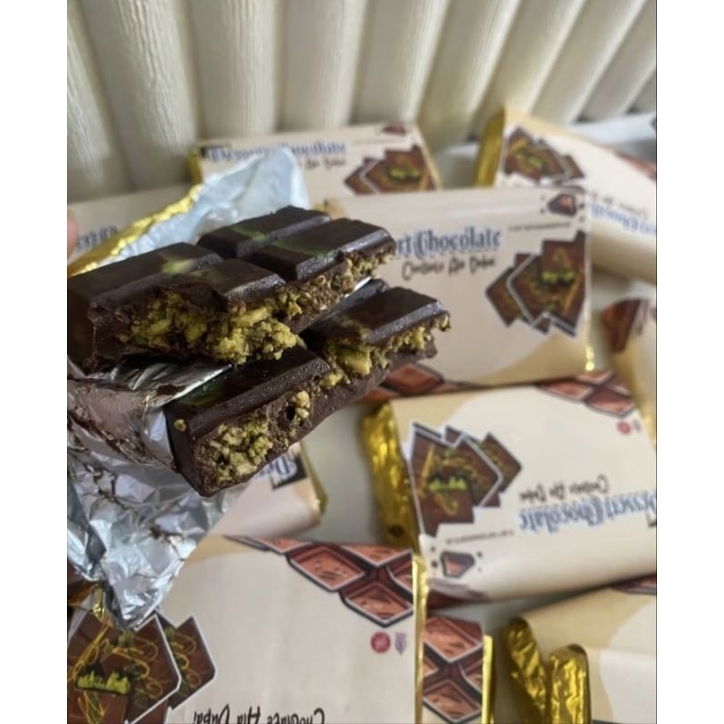 

Chocolate Ala Dubai Kemasan 80 Gram