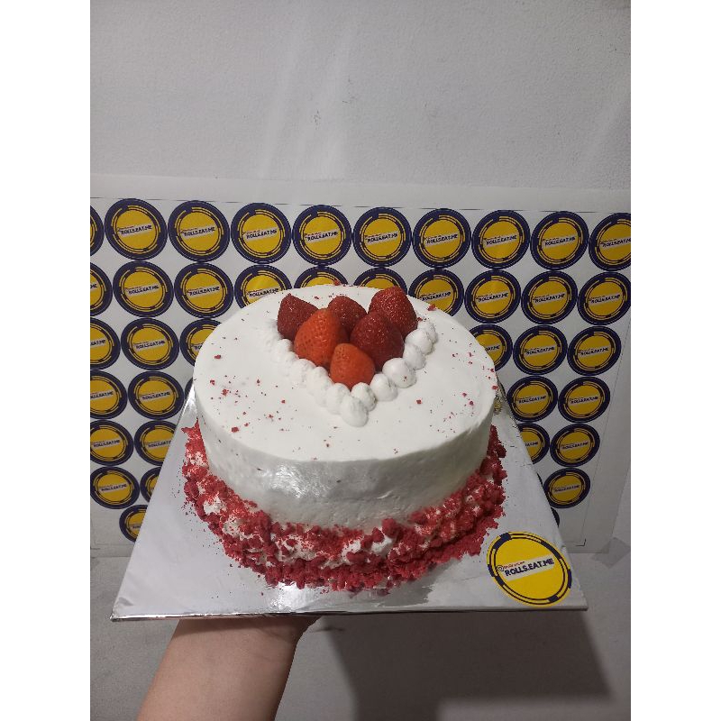 

Birthday Cake Redvelvet Cheese Strawberry / Kue Ulang Tahun Jakarta