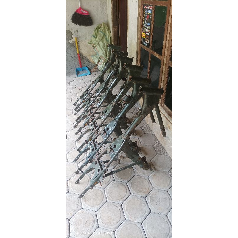 Rangka GL100 Cdi Balungan Besar Original Frame Rangka Rongko Sasis Honda GL100 GL125 Balungan Besar 