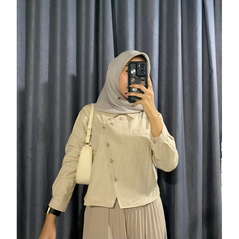 kemeja  wanita ivon outer linen atasan wanita semi crop terbaru
