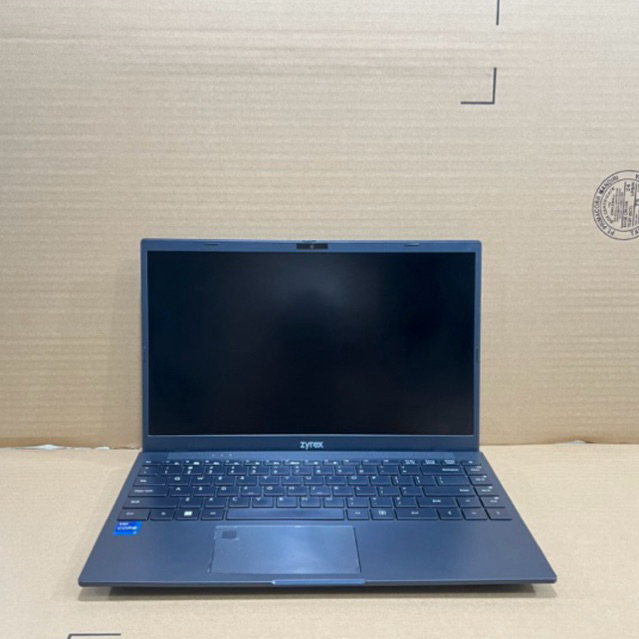 Laptop Zyrex Cruiser 20 intel core i7-1195G7