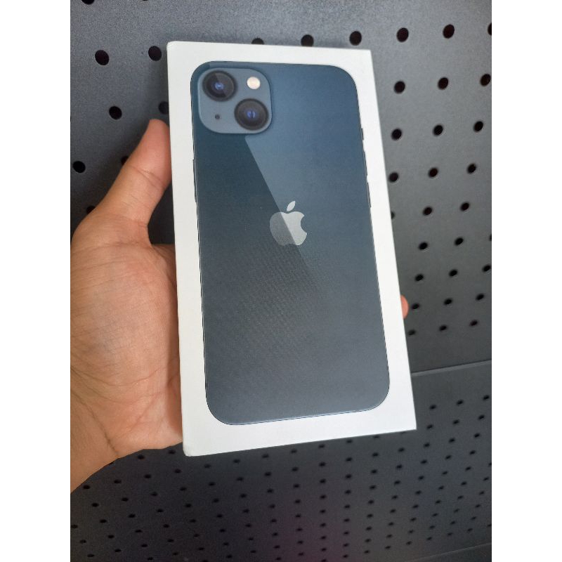IPHONE 13 128GB BNIB NEW SEGEL