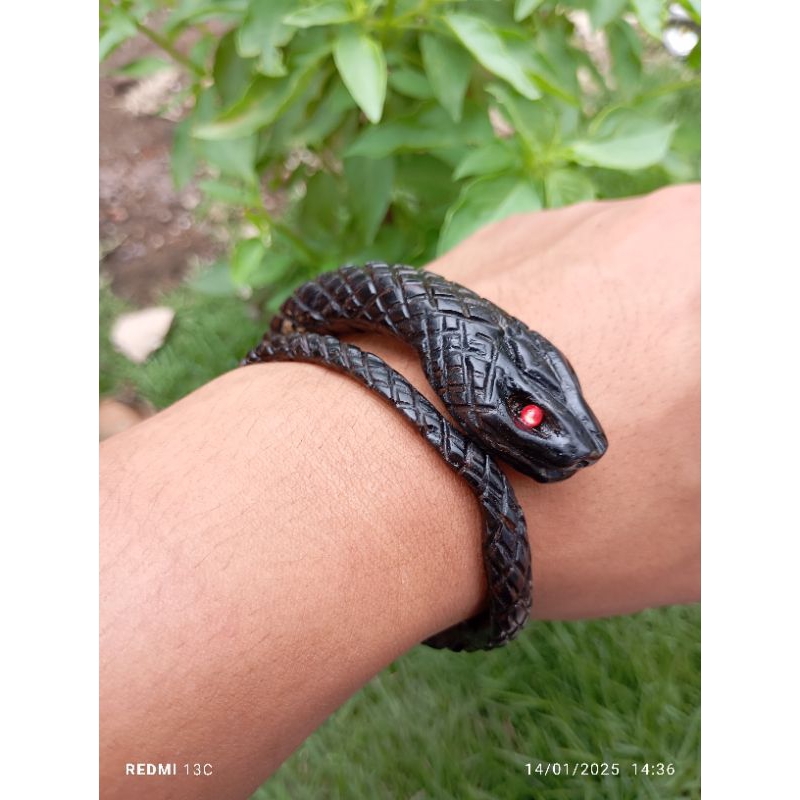 gelang akar bahar hitam ukir ular