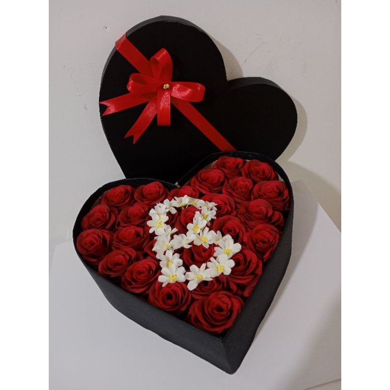 

Kado hati | gift box | kado hadiah