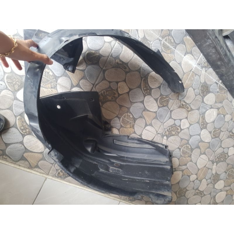 Iner fender depan kiri jazz ge8