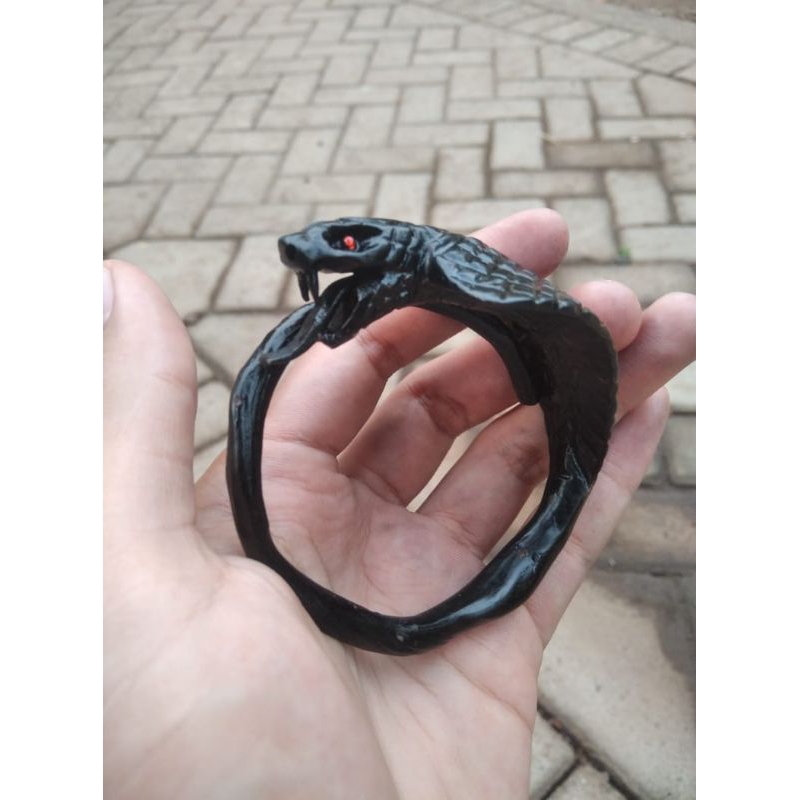 gelang akar bahar hitam ukir cobra