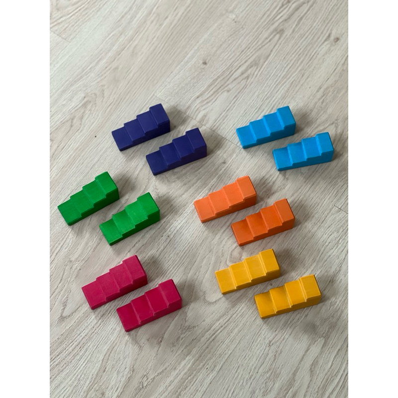 Grimms Stepped Roof Preloved