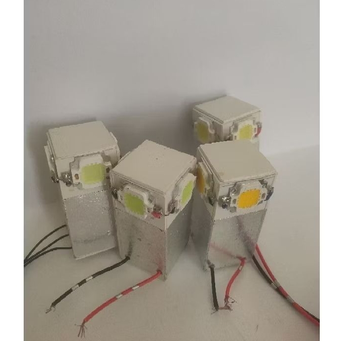 LAMPU ROTARY ( LAMPU SAJA TANPA MODUL ) MENGGUNAKAN 4 LED HPL 12/24 VOLT