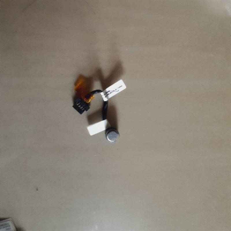 Mic internal bawaan Laptop Lenovo E125