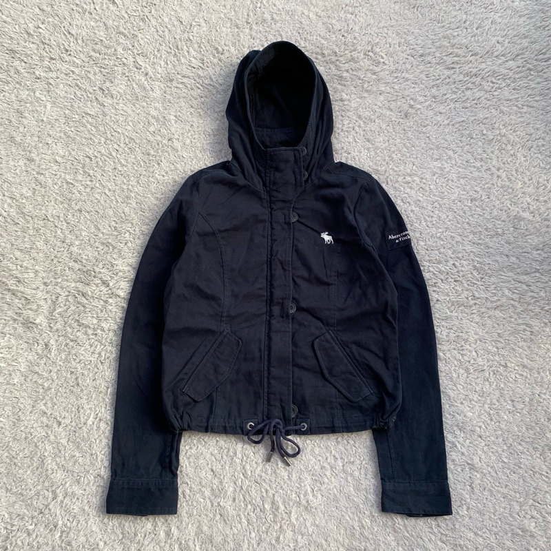 CASUAL JACKET ABERCROMBIE & FITCH - CROP DENIM CLOBBERS - Jaket abercrombie casual - crop denim jack