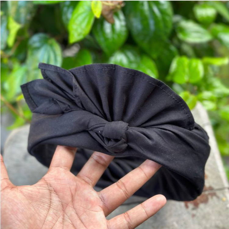 Udeng Jadi Polosan Hitam