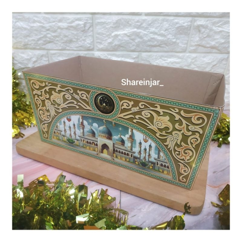 

Box Parcel Lebaran-Alas Tatakan Nampan Box Hampers Idul Fitri