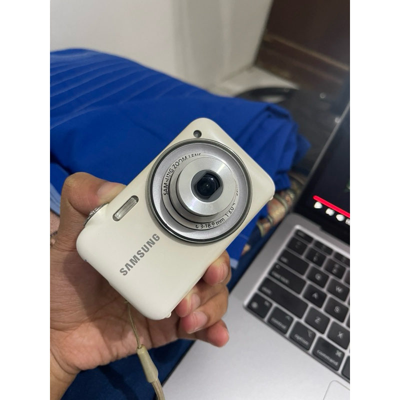 Kamera Digital Samsung st80 wifi touchscreen