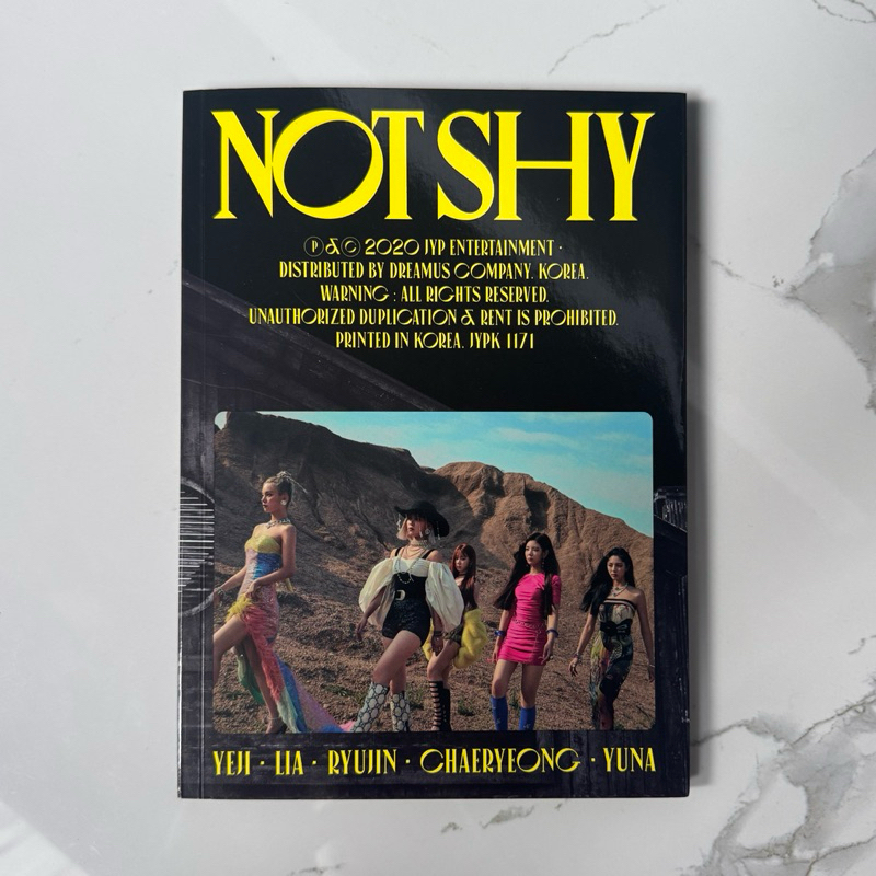 ITZY 3rd Mini Album Not Shy A ver Unsealed
