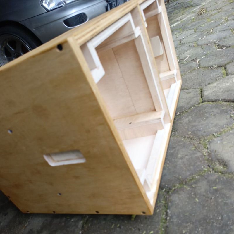 miniatur box speaker