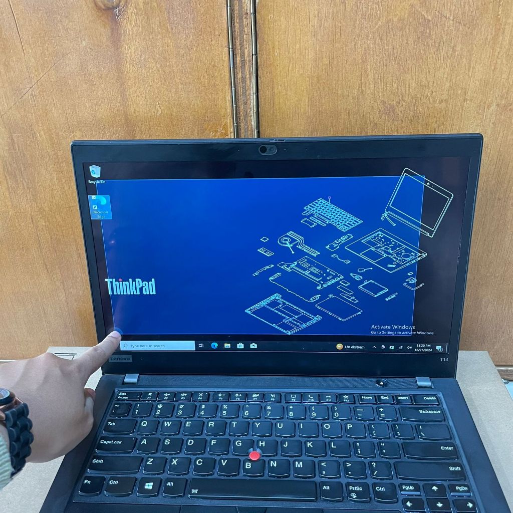 Laptop Seri Terbaru Lenovo Thinkpad T14, #Touchscreen, Core i7 - 10610U, Gen 10Th, Ram 16/256Gb, #Ba