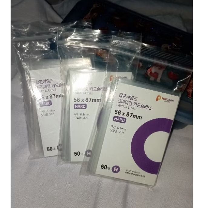 

[READY] POPCORN CARD INNER SLEEVE HARD 56 x 87mm UNGU [BACA DESKRIPSI]