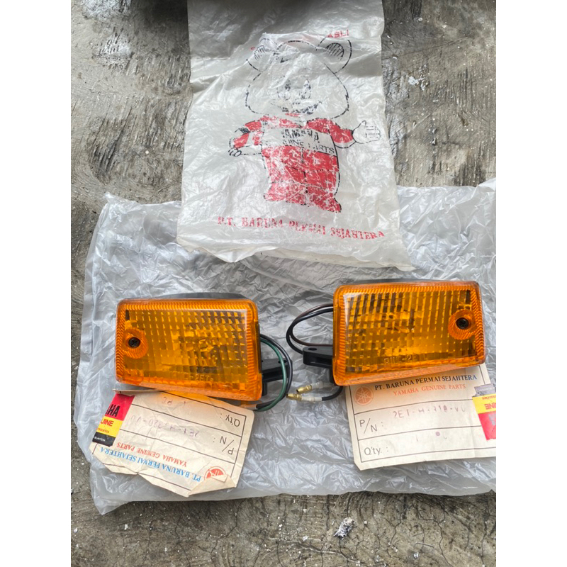 sein sen reting depan Yamaha v80 excellent assy Original