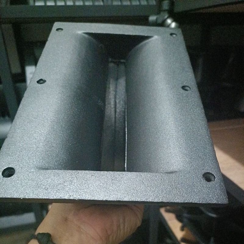 HORN JBL LINE ARRAY 17X27