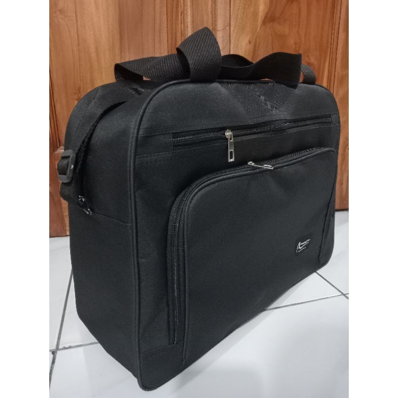 TAS PIKNIK TAS BEPERGIAN TAS TAS PAKAIAN TAS MUDIK TAS WISATA