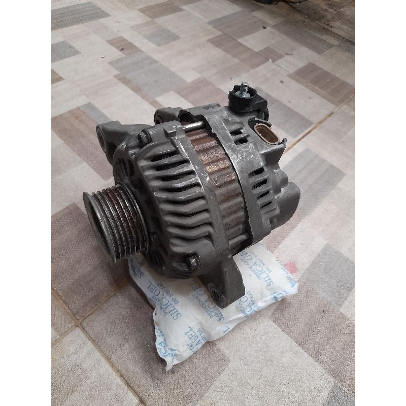 alternator/dinamo cas ayla 1000cc