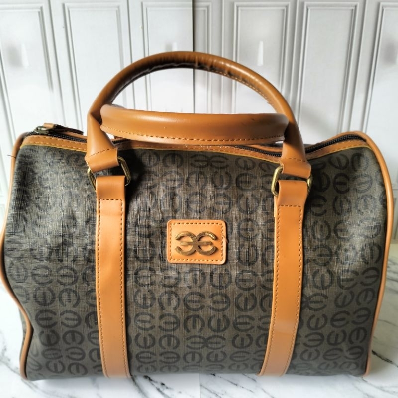 [PRELOVED] TOTEBAG/ TAS JINJING WANITA/ TAS PERGI WANITA KULIT OVAL ESQUIRE MOKA