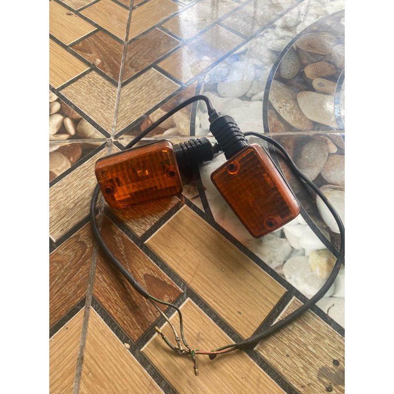 lampu sein KGD original honda win